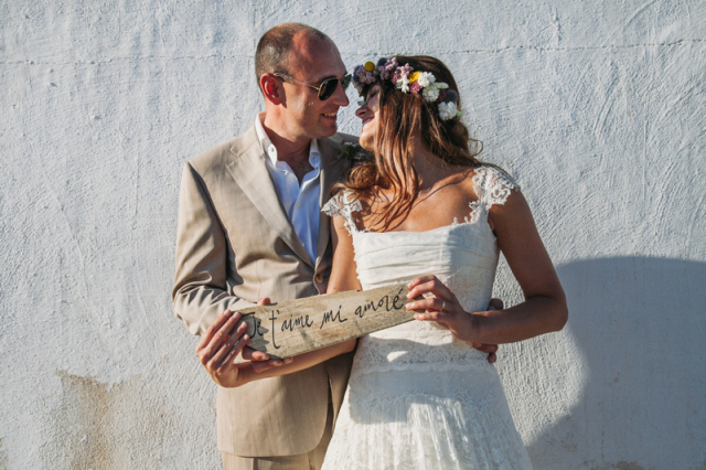 Bohemian Countryside Summer Wedding: Couple Shot