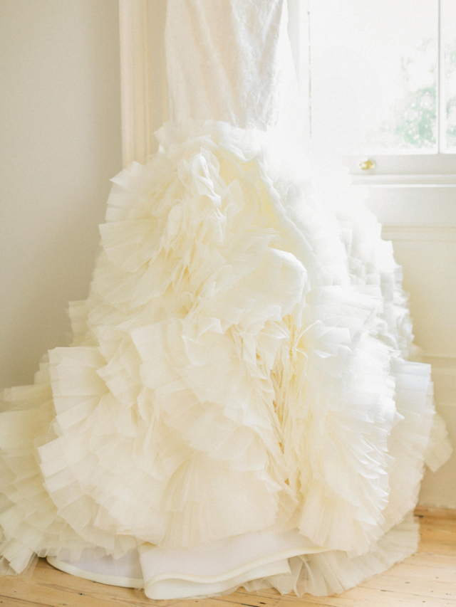 Luxurious Spring Wedding in Yorkshire Dales: http://bellesandbubbles.com/luxurious-spring-wedding-in-yorkshire-dales | http://belleandbeaublog.com/ 