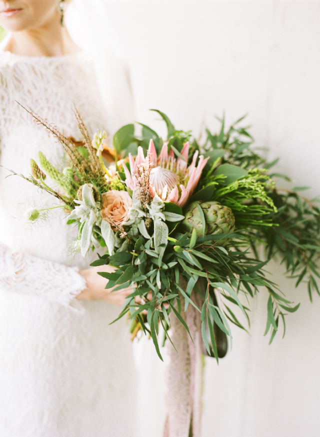 Glamorous Boho Wedding: http://bellesandbubbles.com/glamorous-boho-wedding | Photography: http://marymoon.ru