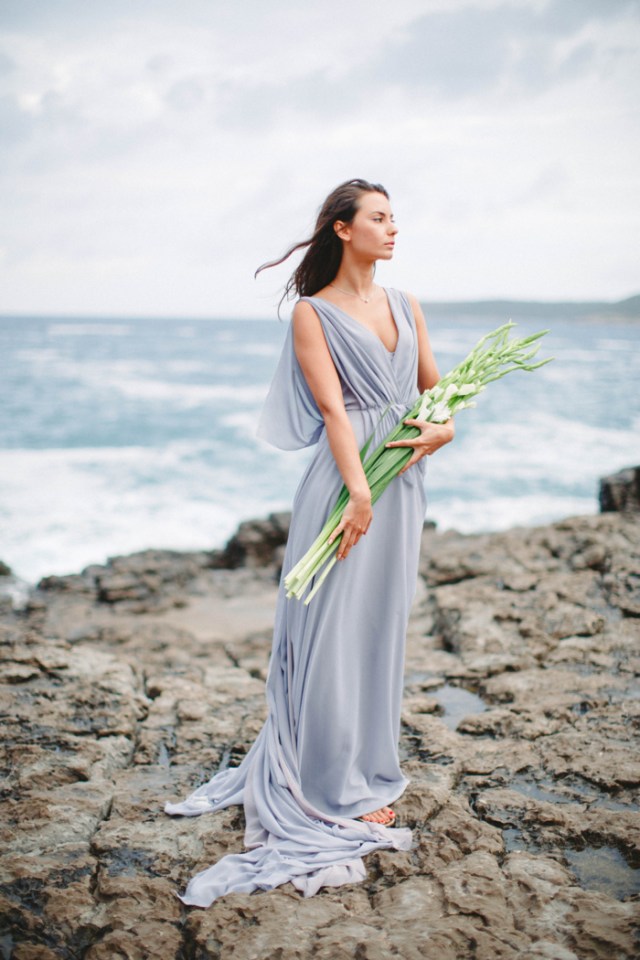 Solo Seaside Fine Art Portraits | Photos by Anastasia Bryukhanova