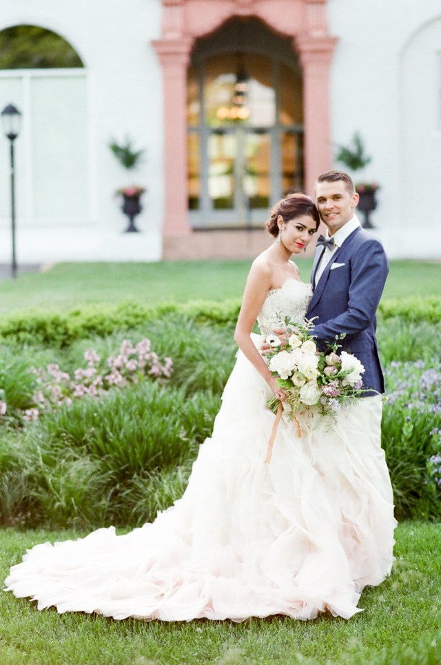 Chic Spanish Wedding Inspiration | Photos by Tamara Gruner